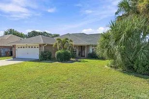 8213 Hartington Dr, Navarre, FL 32566 - Photo 3