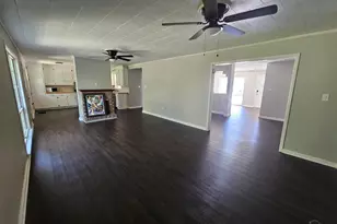 150 Springdale Cir, Pensacola, FL 32503 - Photo 7