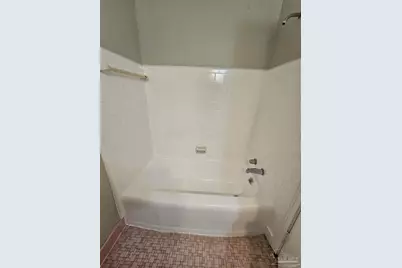 150 Springdale Cir, Pensacola, FL 32503 - Photo 13