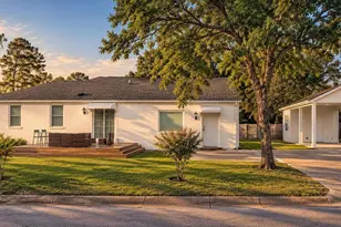 1501 E Leonard St, Pensacola, FL 32503 - Photo 3
