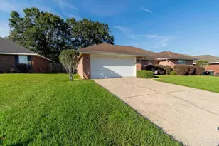 2104 Jarrod Dr, Cantonment, FL 32533 - Photo 1