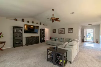 2104 Jarrod Dr, Cantonment, FL 32533 - Photo 15