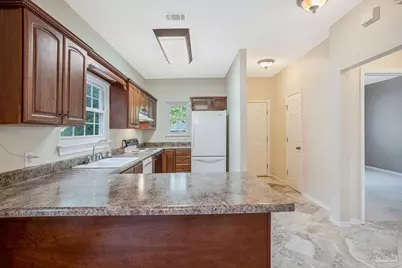 197 Wildflower Ln, Pensacola, FL 32514 - Photo 11