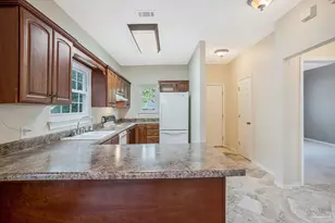 197 Wildflower Ln, Pensacola, FL 32514 - Photo 11