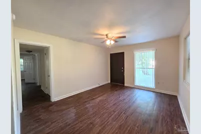 112 Warwick Ave, Pensacola, FL 32503 - Photo 5