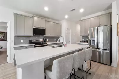 5023 Vanerka Dr, Gulf Breeze, FL 32563 - Photo 3