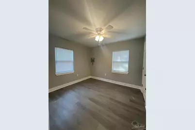 4021 A Floridatown Rd, Pace, FL 32571 - Photo 5