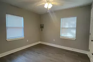 4021 A Floridatown Rd, Pace, FL 32571 - Photo 5
