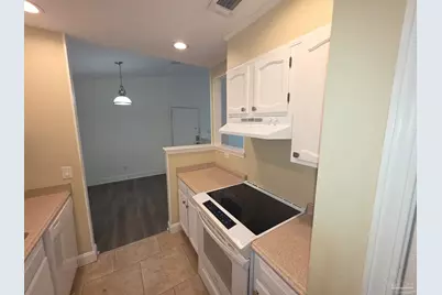 2201 Scenic Hwy #H5, Pensacola, FL 32503 - Photo 3