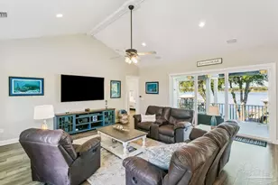 7677 Petersen Point Rd, Milton, FL 32583 - Photo 11