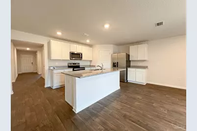 2340 Kirkwood Dr, Cantonment, FL 32533 - Photo 3