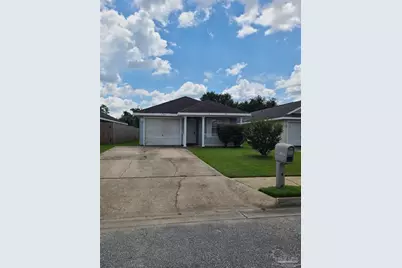 2321 Bur Oak Dr, Cantonment, FL 32533 - Photo 1