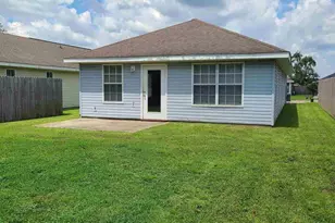 2321 Bur Oak Dr, Cantonment, FL 32533 - Photo 3