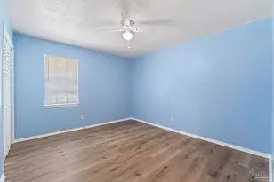 6430 W 9 Mile Rd, Pensacola, FL 32526 - Photo 15