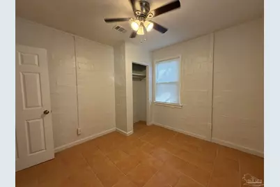 53 W Carver Dr, Pensacola, FL 32507 - Photo 9