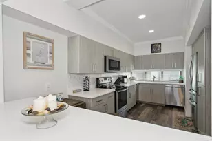 1390 Fort Pickens Rd, Pensacola Beach, FL 32561 - Photo 13
