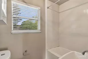 208 Topaz Ave, Pensacola, FL 32505 - Photo 23