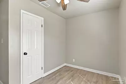 208 Topaz Ave, Pensacola, FL 32505 - Photo 17