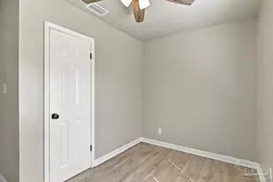 208 Topaz Ave, Pensacola, FL 32505 - Photo 17