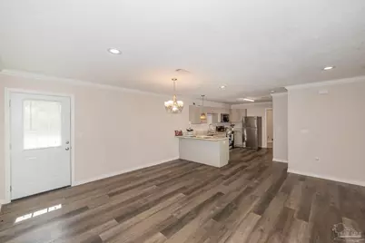 1009 Rachel Cir, Cantonment, FL 32533 - Photo 15