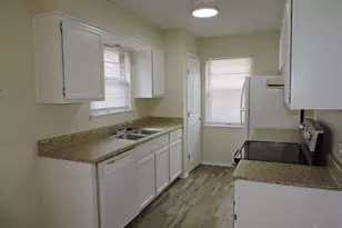 7705 Deborah Dr, Pensacola, FL 32514 - Photo 9