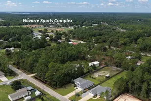 8962 Deer Ln, Navarre, FL 32566 - Photo 7