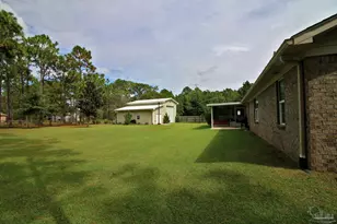8962 Deer Ln, Navarre, FL 32566 - Photo 33
