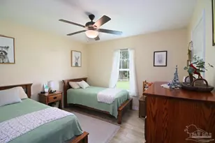 8962 Deer Ln, Navarre, FL 32566 - Photo 23