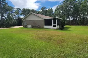 8962 Deer Ln, Navarre, FL 32566 - Photo 7