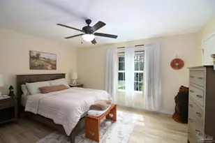 8962 Deer Ln, Navarre, FL 32566 - Photo 19