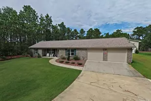 8962 Deer Ln, Navarre, FL 32566 - Photo 3