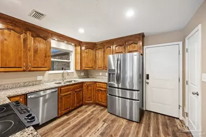 4917 Shell Rd, Milton, FL 32583 - Photo 9