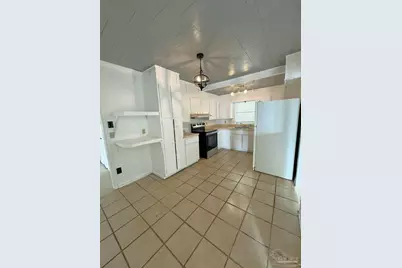 4 Marine Dr, Pensacola, FL 32507 - Photo 3