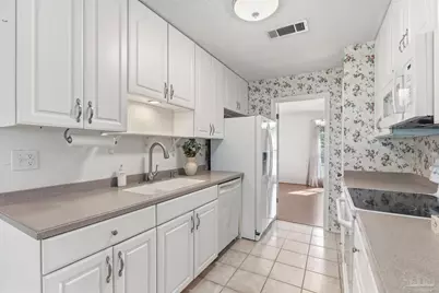 6425 Mariana Dr, Pensacola, FL 32504 - Photo 25
