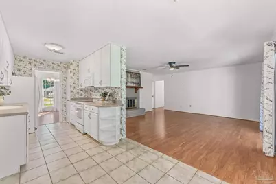6425 Mariana Dr, Pensacola, FL 32504 - Photo 23