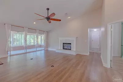 5212 Crystal Creek Dr, Pace, FL 32571 - Photo 9