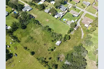 7085 Frank Reeder Rd, Pensacola, FL 32526 - Photo 5