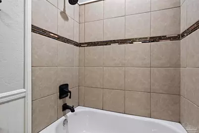 7085 Frank Reeder Rd, Pensacola, FL 32526 - Photo 41