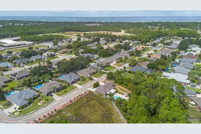 1570 Woodlawn Way, Gulf Breeze, FL 32563 - Photo 57