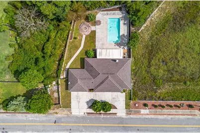 1570 Woodlawn Way, Gulf Breeze, FL 32563 - Photo 1