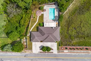 1570 Woodlawn Way, Gulf Breeze, FL 32563 - Photo 1