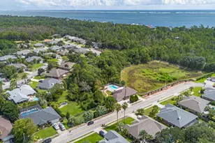 1570 Woodlawn Way, Gulf Breeze, FL 32563 - Photo 61