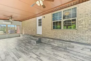 1570 Woodlawn Way, Gulf Breeze, FL 32563 - Photo 15