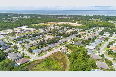 1570 Woodlawn Way, Gulf Breeze, FL 32563 - Photo 67