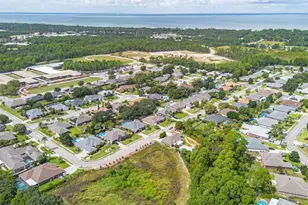 1570 Woodlawn Way, Gulf Breeze, FL 32563 - Photo 67