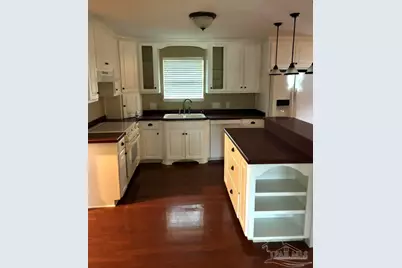 222 W Avery St, Pensacola, FL 32501 - Photo 7
