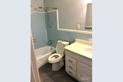 222 W Avery St, Pensacola, FL 32501 - Photo 17