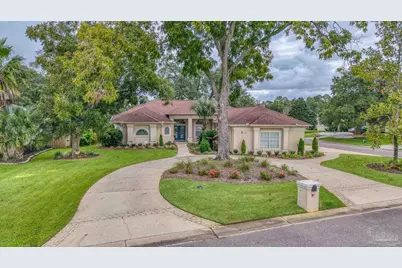 4100 Bamboo Dr, Pensacola, FL 32526 - Photo 3