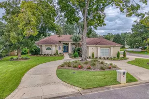 4100 Bamboo Dr, Pensacola, FL 32526 - Photo 3