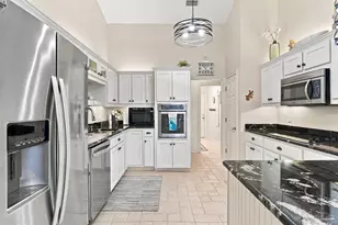 6113 Electra Ln, Pensacola, FL 32507 - Photo 9